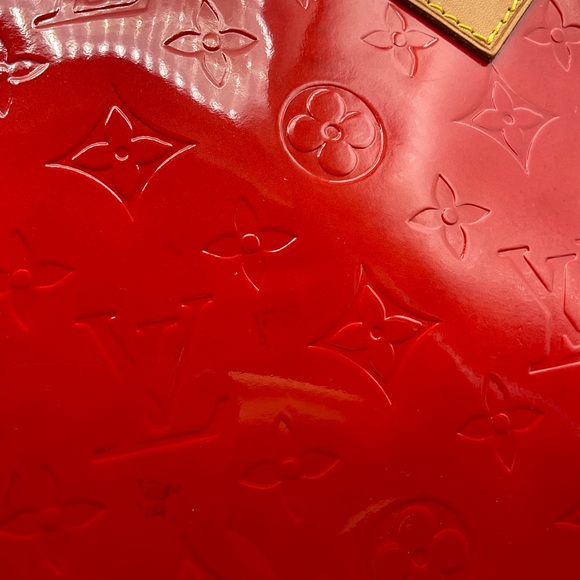 Louis Vuitton Monogram Vernis Houston LV Logo Red Patent Tote Bag - Picture 13 of 16